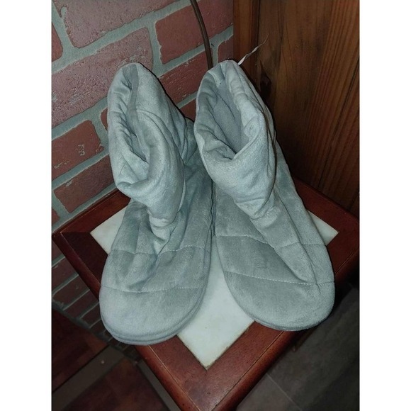 NWT Massage slippers.  Size Large - Picture 1 of 4